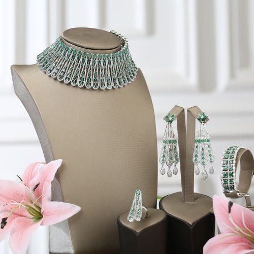 تشوكر فخم اخضر او بنفسجي