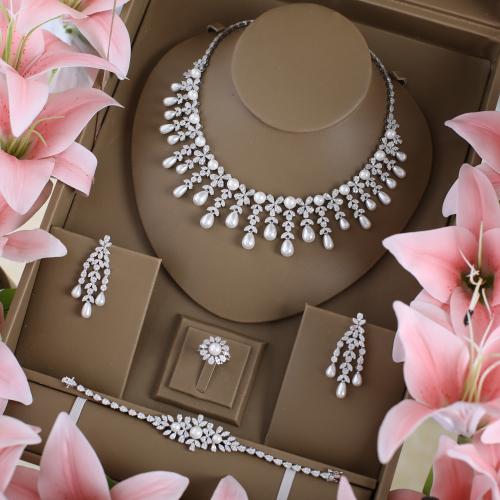 طقم دقة الالماس لولو