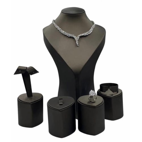 ستاند عرايس