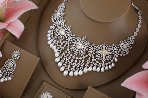 طقم دقة الالماس لولو