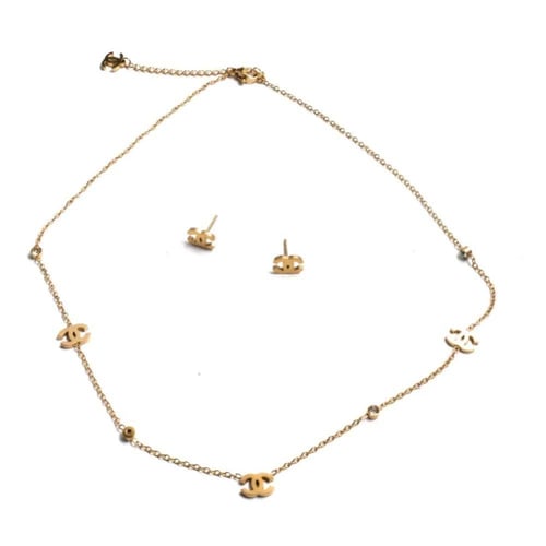 طقم Golden Emblem