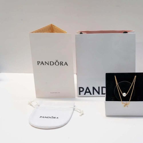 سلسال Pearl Butterfly