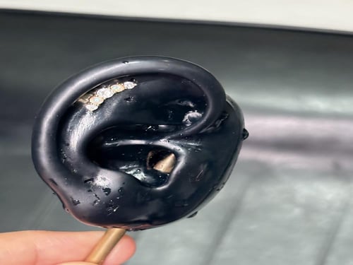 عود عقيق منحني