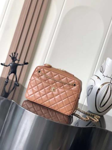 شانيل بني 24cm