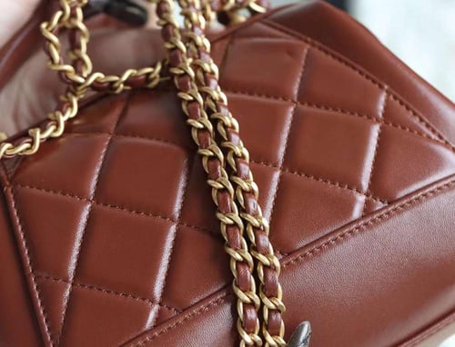 شانيل بني 19cm