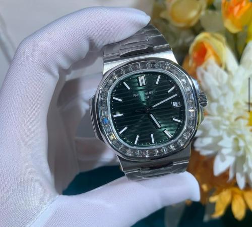 ساعة الماس patek phillppe