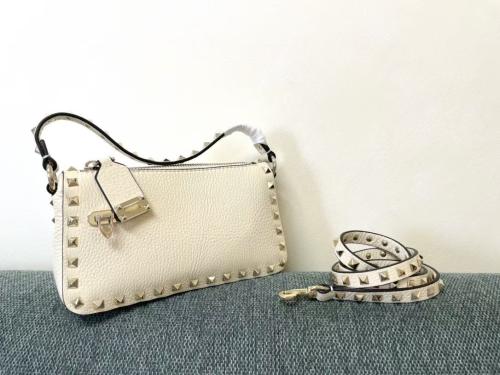 شنطة فالنتينو .19cm 13cm