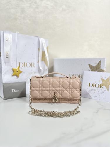 Dior Top Handle بيج21cm