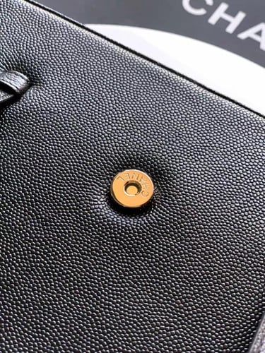 شانيل نيو كولكشن اسود 22cm