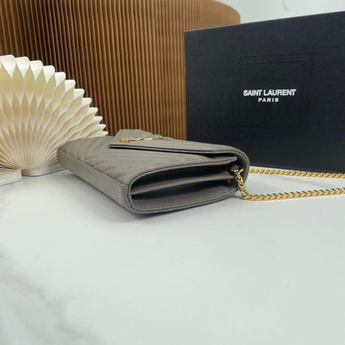 شنطة سان لوران