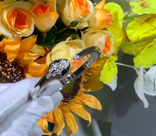 سوارة بولغاري ذهب والماس