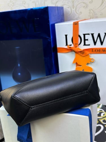 شنطة 23cm LOEWE