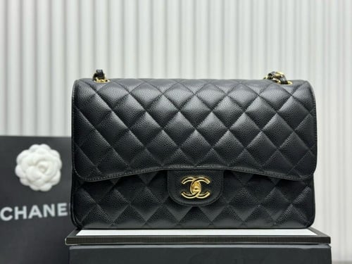 شنطة شانيل كلاسيك 30cm