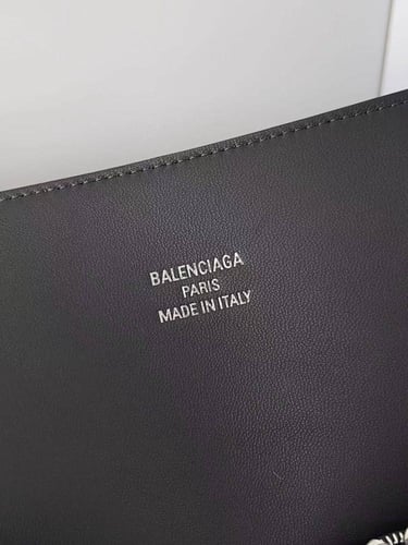 بالنسياقا 51.8×61.9×23.8CM