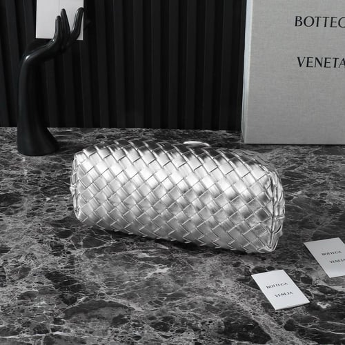 بوتيقا باوتش