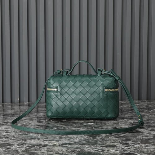 شنطة بوتيقا