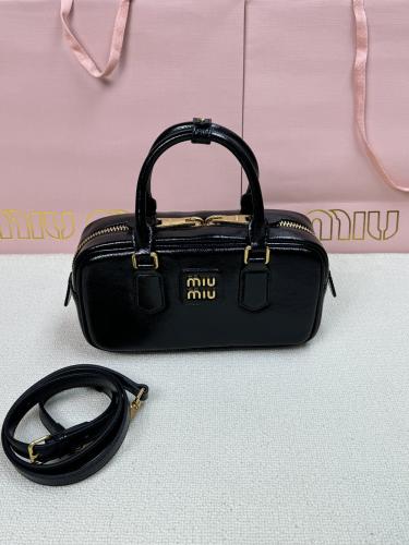 شنطة ميو ميو 22cm