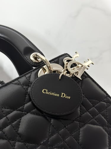 ليدي ديور اسود 20cm سمول