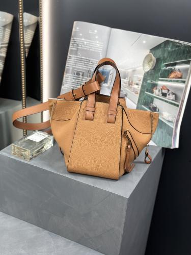 شنطة 2.5cm LOEWE