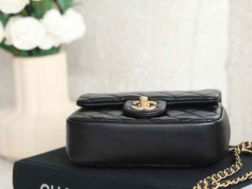 شنطة شانيل handbag اسود