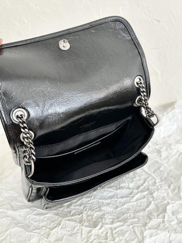 شنطة سان لوران 22cm 16cm