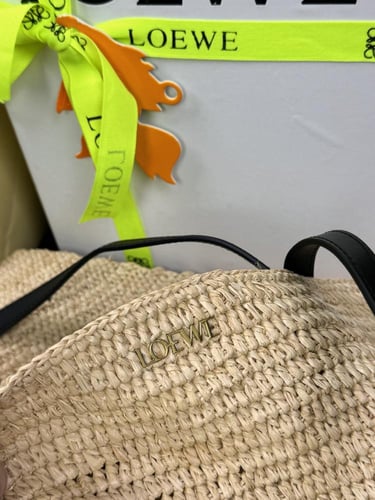 شنطة 31.5cmLOEWE