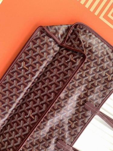 شنطة قويارد Gm