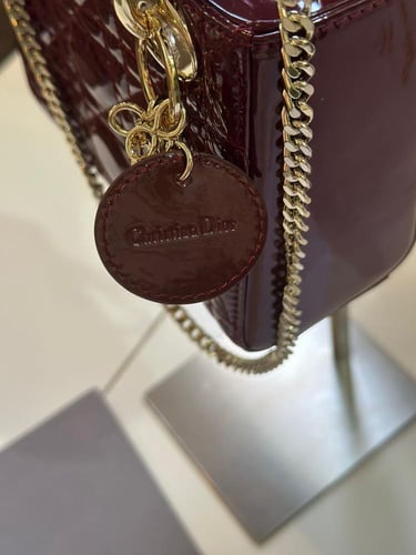 ليدي ديور عنابي سمول 20cm