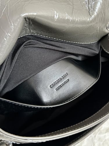 شنطة سان لوران 22cm 16cm