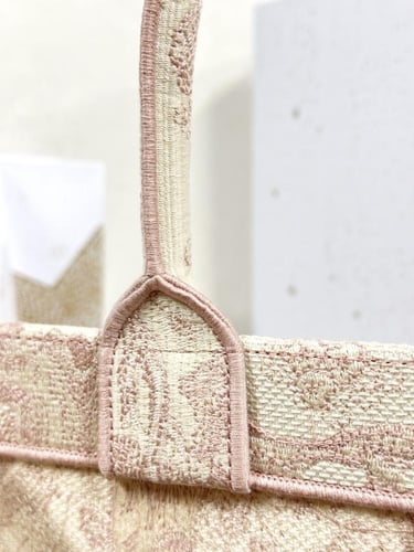 Dior Booktoti 36,5cm