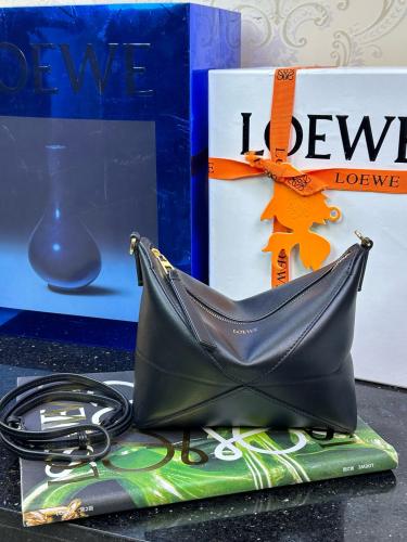 شنطة 23cm LOEWE