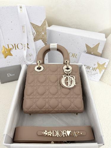 ليدي ديور 20cm