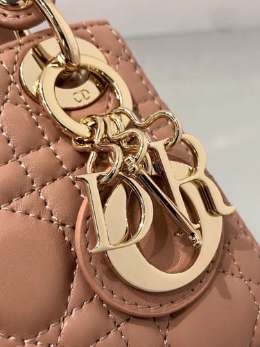 ديور مايكرو