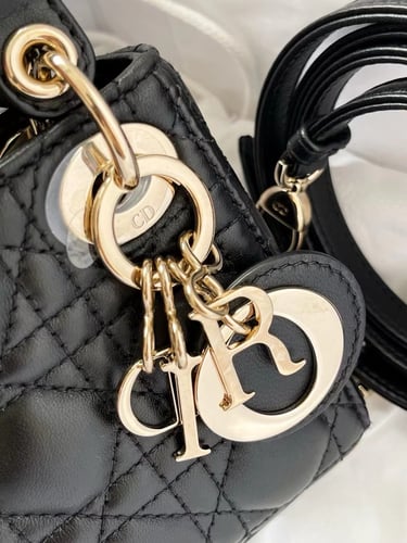 ديور مايكرو