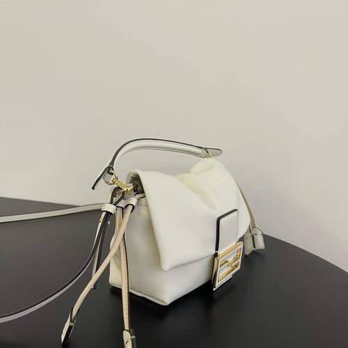 شنطة فندي 16-13cm