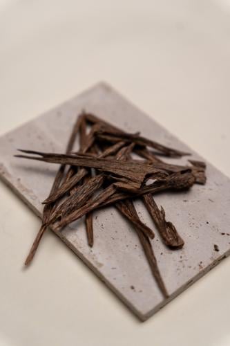 عود هندي سلا