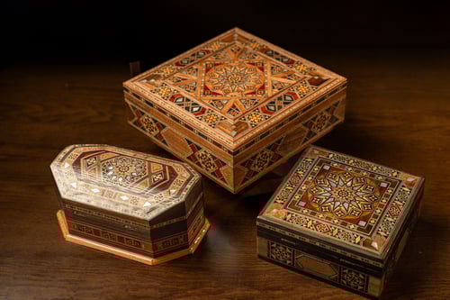 صندوق خشبي دمشقي كبير