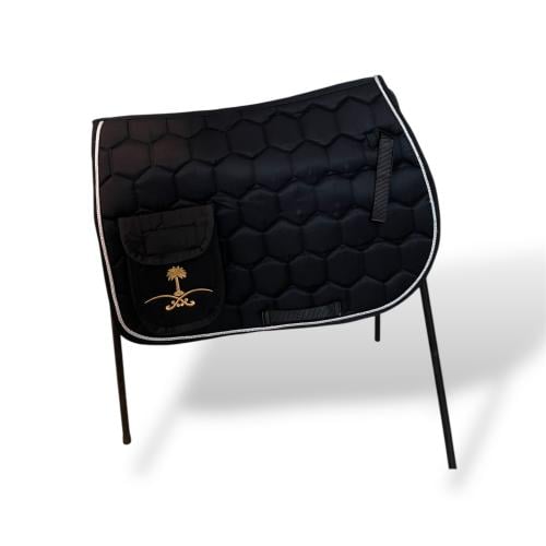 لبادة طبية فاخرة بجيوب – تصميم سيف ونخلة من الجهتي...