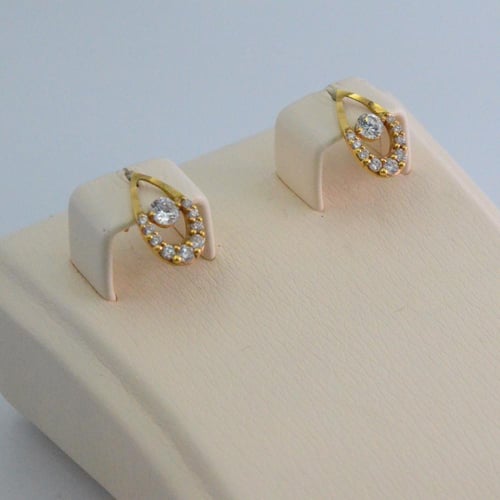 حلق ذهب عيار 18