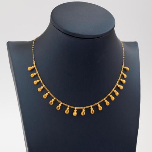 عقد ذهب عيار 21