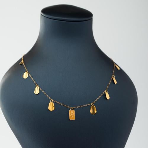 عقد ذهب عيار 21