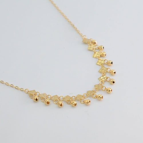 تشوكر ذهب عيار 18