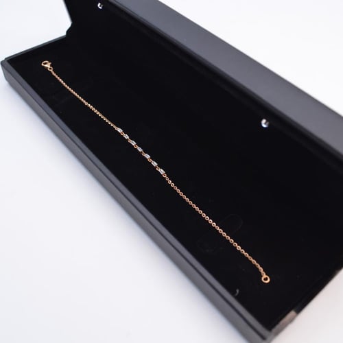 اسوارة (مرصعة بالماس)