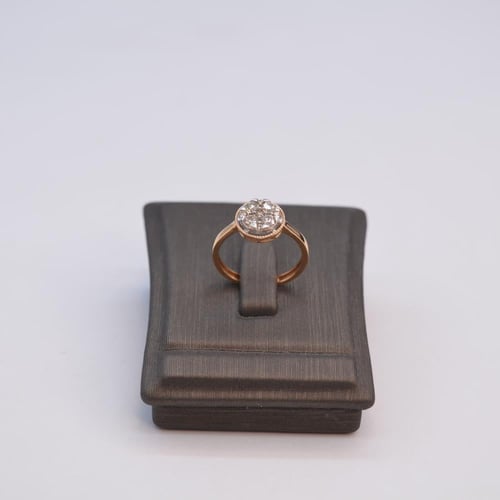 خاتم (مرصع بالألماس)