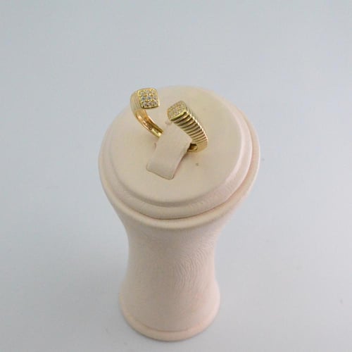 خاتم ذهب عيار 18