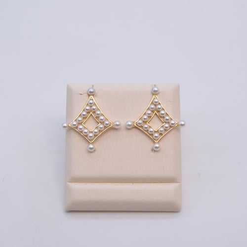 حلق ذهب عيار 18