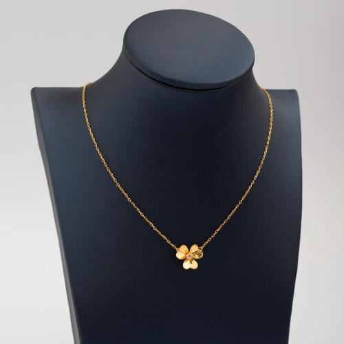 عقد ذهب عيار 21