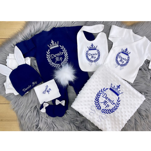 ارنوب كحلي مطرز بالاسم