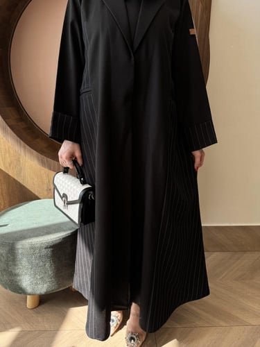 عباية بليزر قماش مخطط من الجانبين بجيوب نص كلوش -...