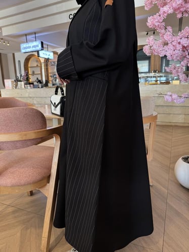 عباية بليزر قماش مخطط من الجانبين بجيوب نص كلوش -...